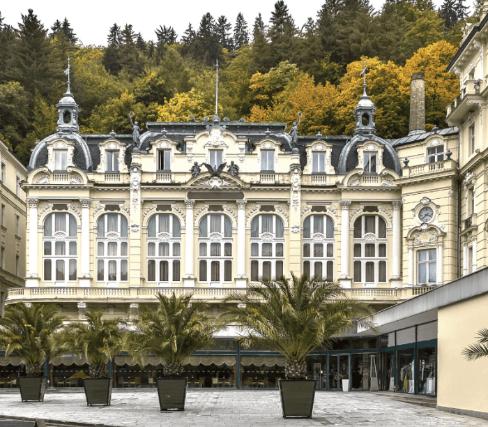 Hotels colmberg burg lippert rainer Castle hotels in Germany